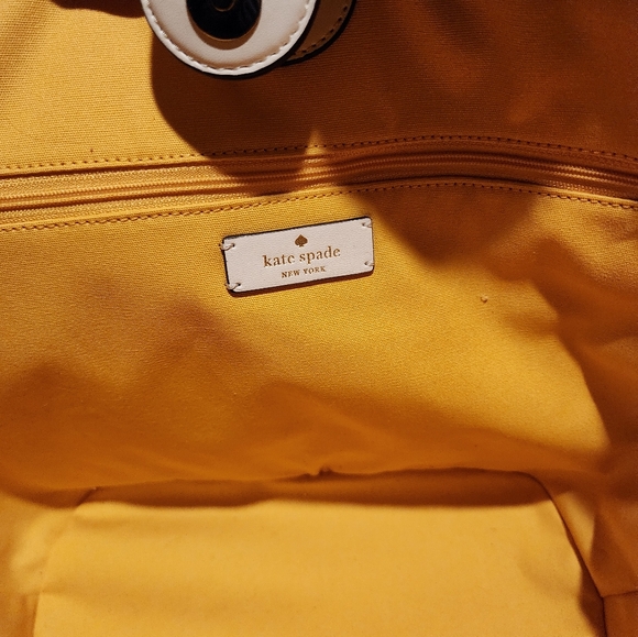 Kate Spade Bee Tote - Picture 2 of 3